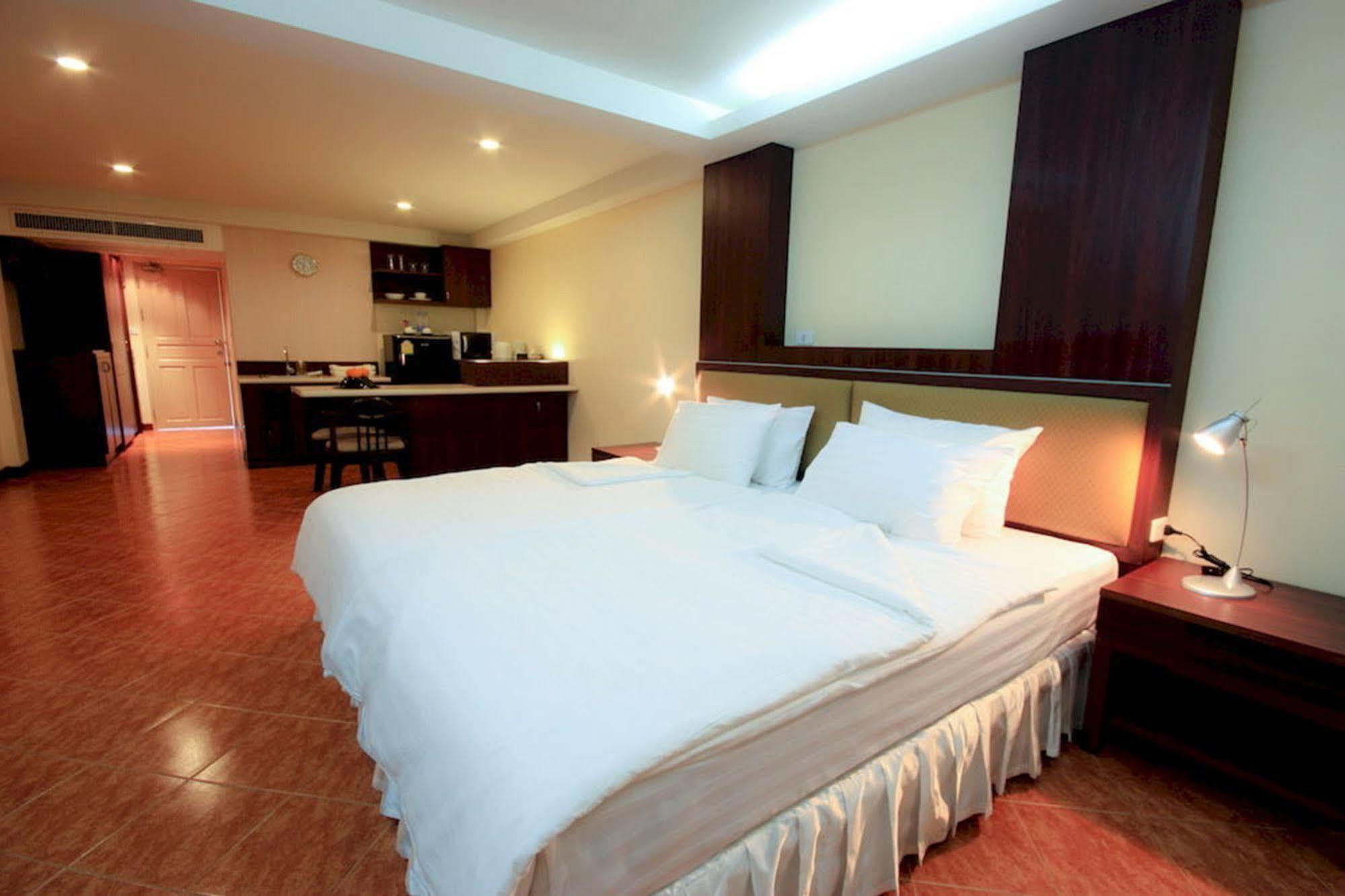 Appartamento Kamala Sea View Esterno foto