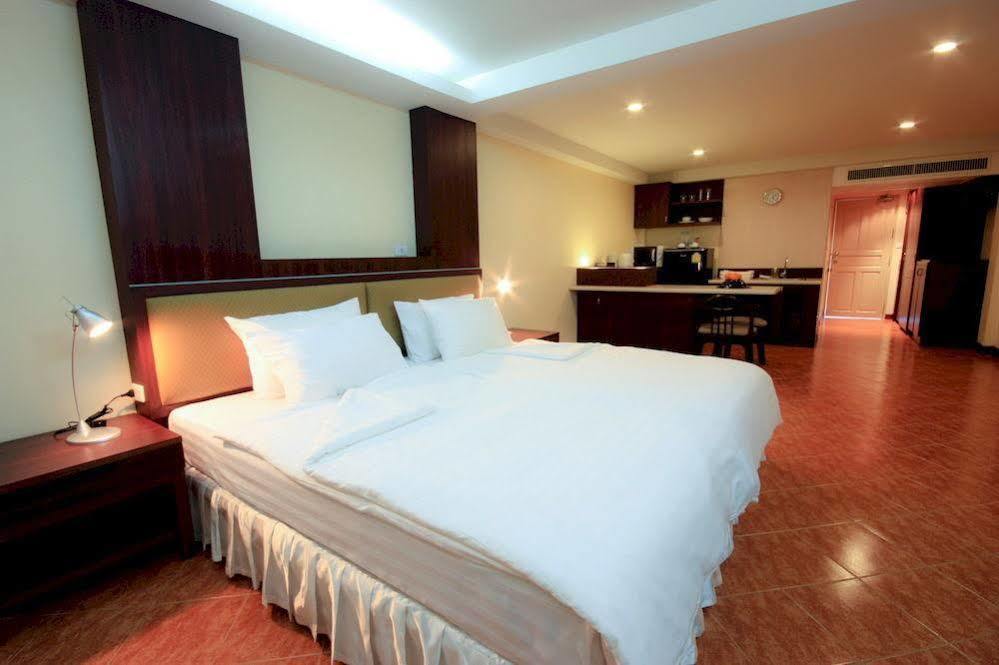 Appartamento Kamala Sea View Esterno foto